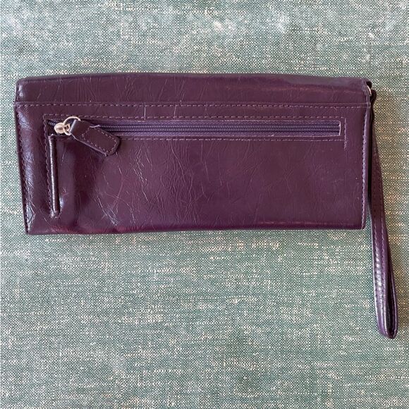 Kenneth Cole Reaction Purple Wallet EUC - Picture 4 of 7